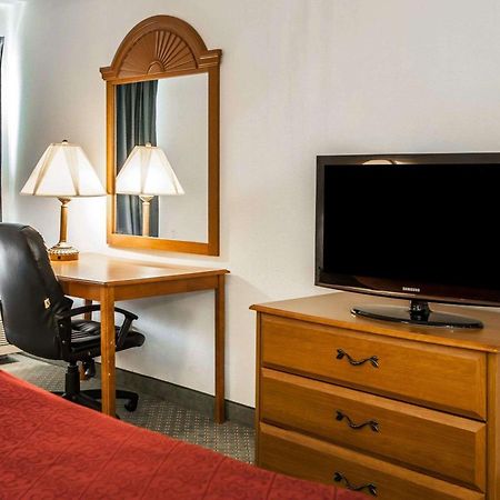 Quality Inn Rochester South Exteriör bild