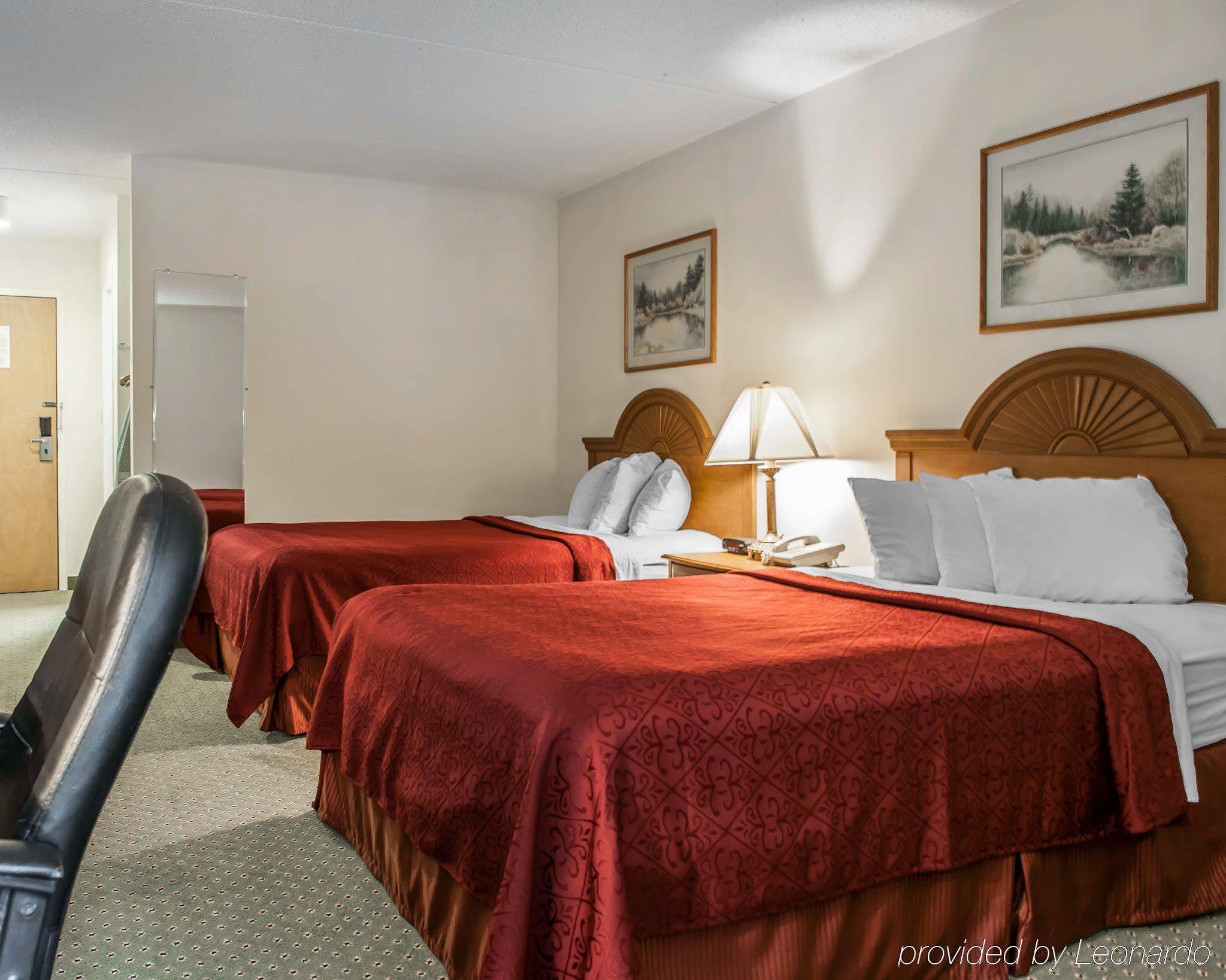 Quality Inn Rochester South Exteriör bild