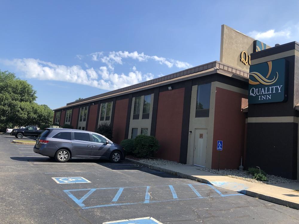 Quality Inn Rochester South Exteriör bild